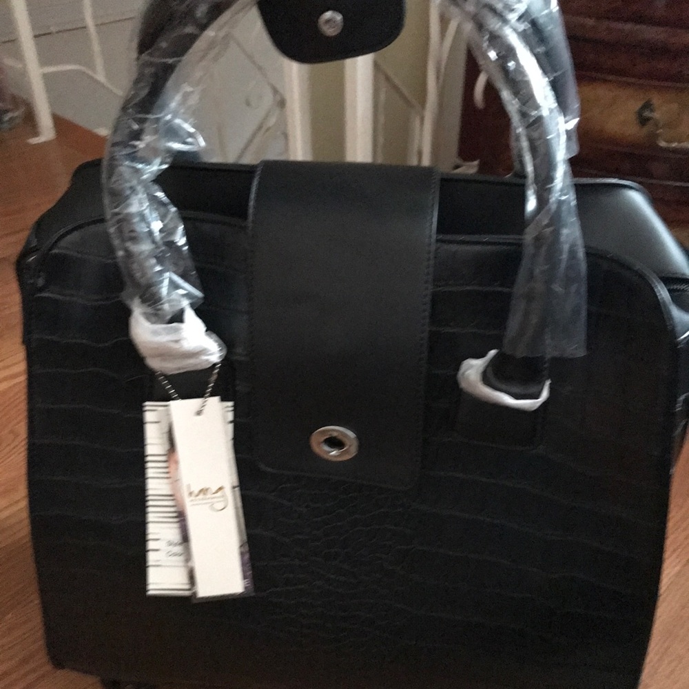 Woman’s business travel bag